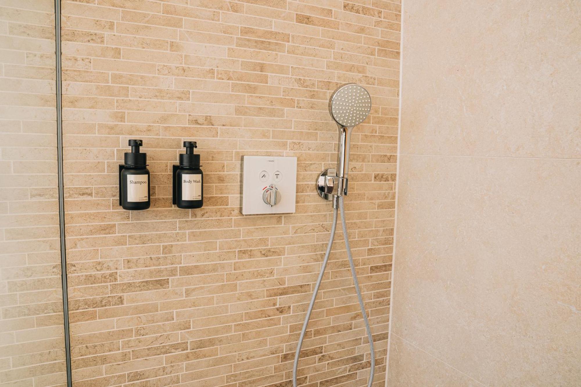 Rr - Penthouse - Luxe 105 Qm - Central - Wifi Magdeburg Bagian luar foto